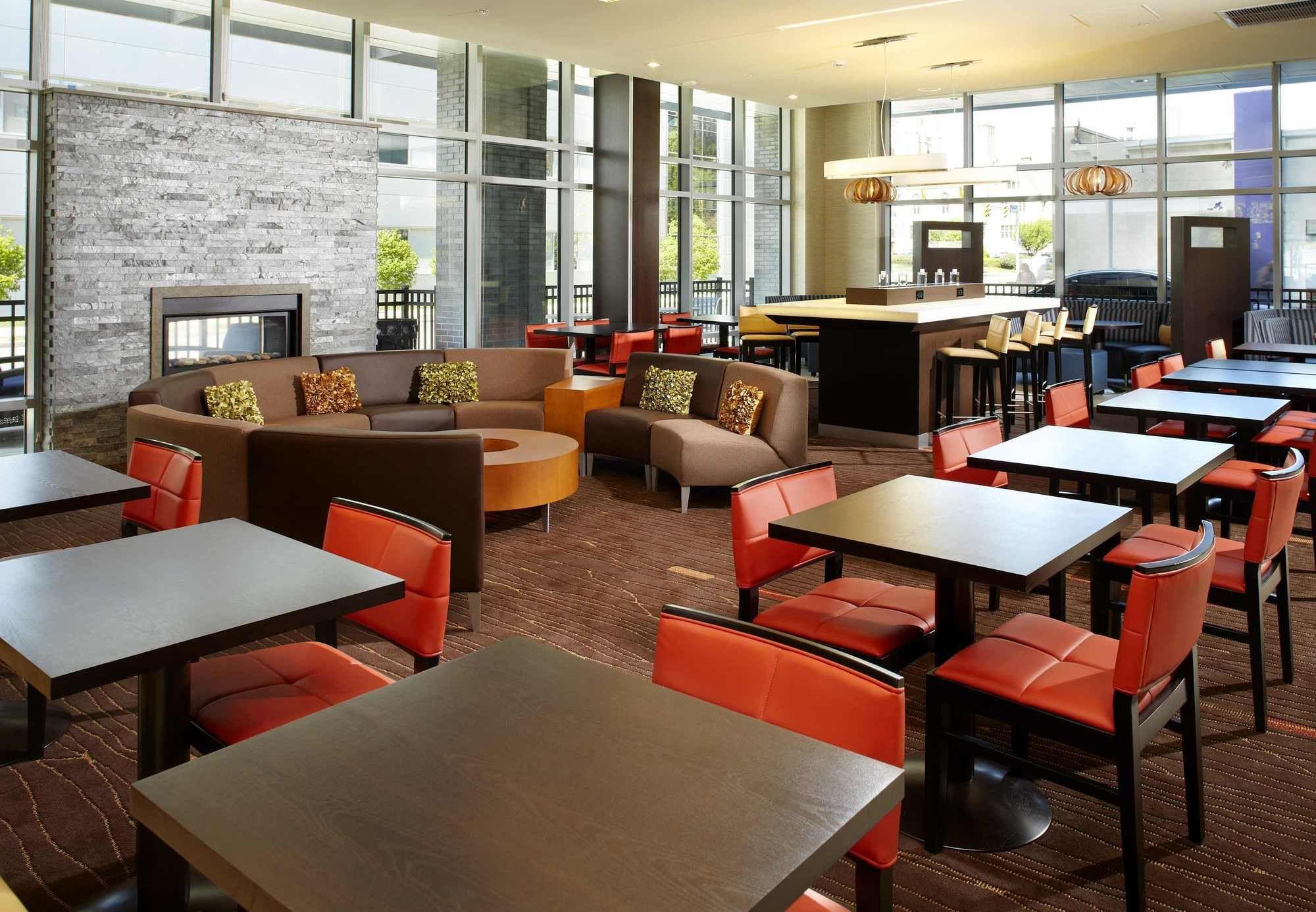 Courtyard Cleveland University Circle المظهر الخارجي الصورة